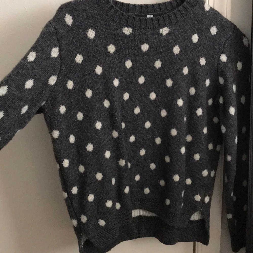 Uniqlo Sweater